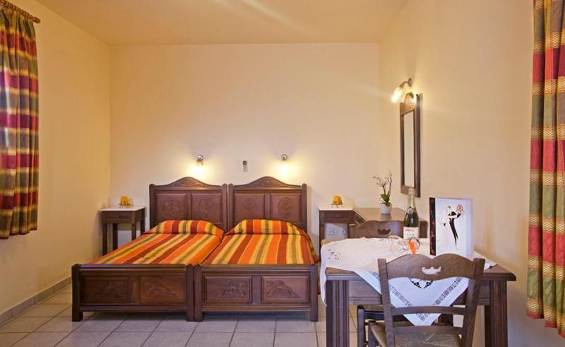Aparthotel Pefkos Filoxenia Pefki Pokoj fotografie