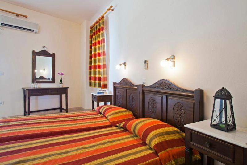 Aparthotel Pefkos Filoxenia Pefki Pokoj fotografie